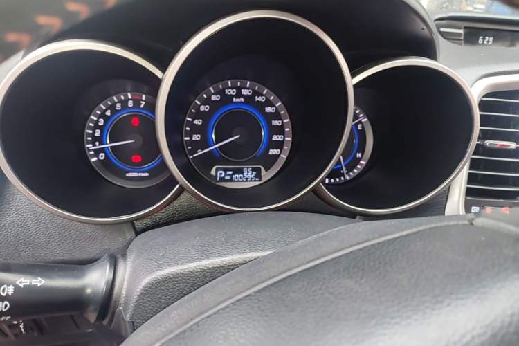 Used CHANGAN Eado 2015 1.6L Automatic Junku Model China IV Standard Instrument Cluster