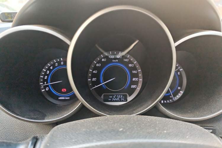Used CHANGAN Eado 2015 1.6L Manual Flagship Model Instrument Cluster