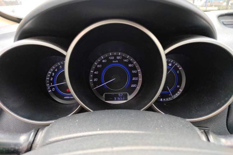 Used CHANGAN Eado 2015 1.6L Manual Luxury Model China V Standard Instrument Cluster