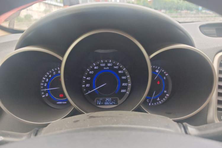 Used CHANGAN Eado 2015 1.6L Automatic Luxury Model Instrument Cluster