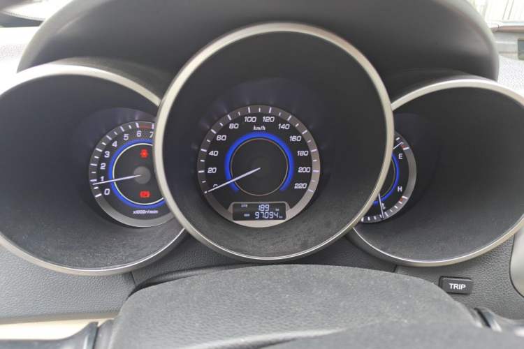 Used CHANGAN Eado 2015 1.6L Manual Luxury Model China IV Standard Instrument Cluster