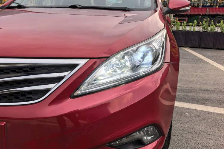 Used CHANGAN Eado 2015 1.6L Manual Luxury Model China V Standard Left Front Headlight
