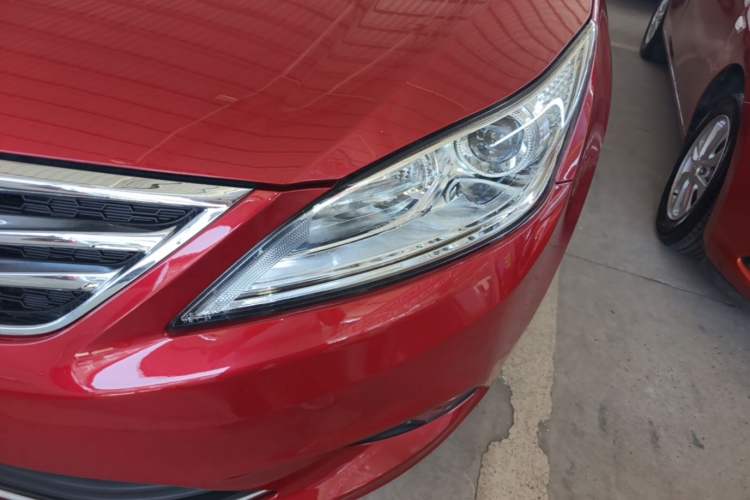 Used CHANGAN Eado 2015 1.6L Automatic Luxury Model Left Front Headlight