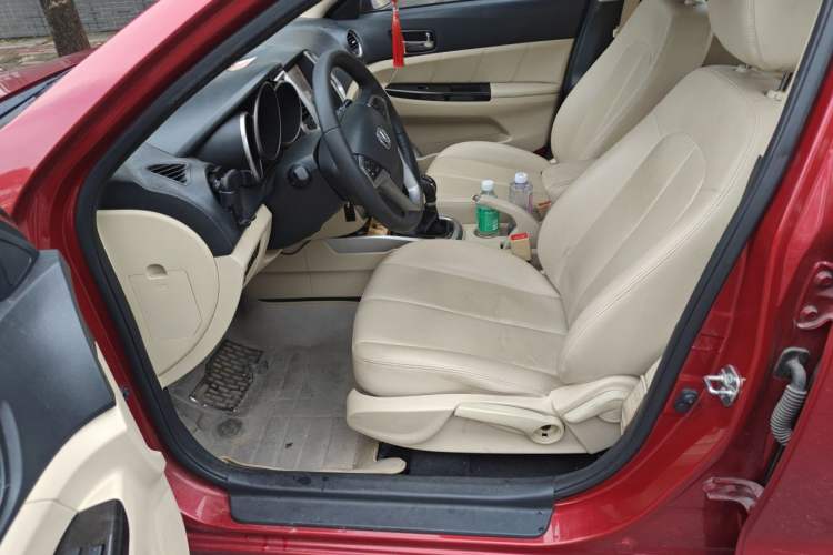 Used CHANGAN Eado 2015 1.6L Manual Luxury Model China IV Standard Left Front Seat