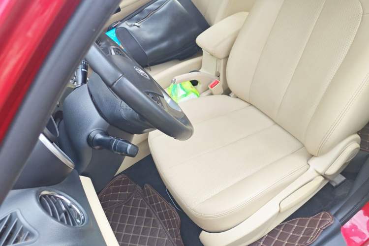 Used CHANGAN Eado 2015 1.6L Automatic Luxury Model Left Front Seat