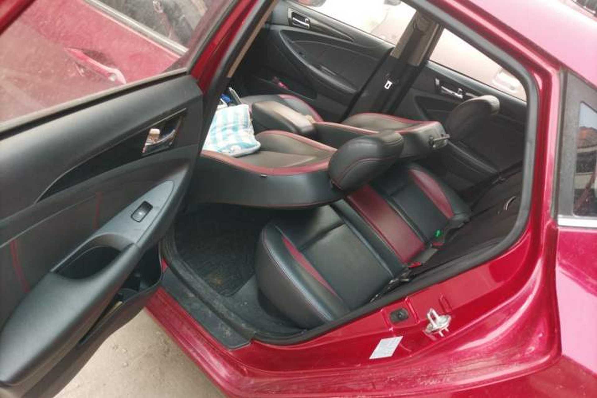 Used CHANGAN Eado 2015 1.6L Manual Junku Model China IV Standard Left Rear Seat