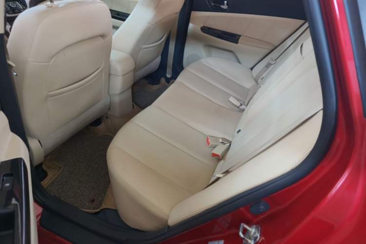 Used CHANGAN Eado 2015 1.6L Automatic Luxury Model Left Rear Seat