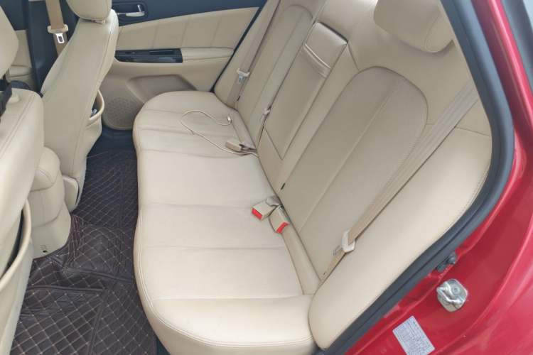 Used CHANGAN Eado 2015 1.6L Automatic Luxury Model Left Rear Seat