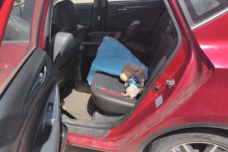 Used CHANGAN Eado 2015 1.6L Manual Junku Model China IV Standard Left Rear Seat