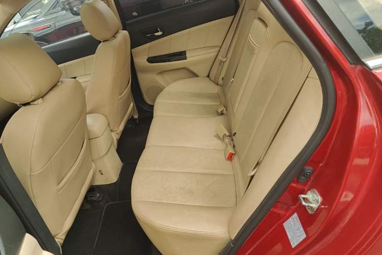 Used CHANGAN Eado 2015 1.6L Automatic Luxury Model Left Rear Seat