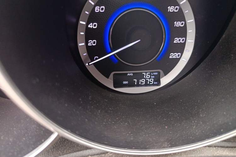 Used CHANGAN Eado 2015 1.6L Manual Junku Model China IV Standard Odometer Close Up