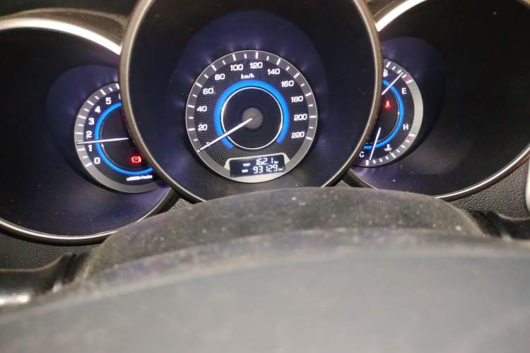 Used CHANGAN Eado 2015 1.6L Manual Shangkue Model China IV Odometer Close Up
