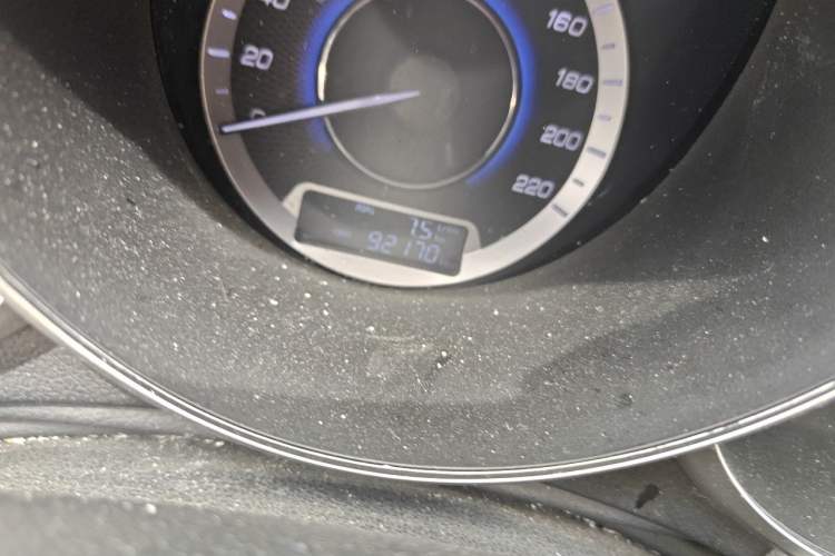 Used CHANGAN Eado 2015 1.6L Manual Junku Model China IV Standard Odometer Close Up