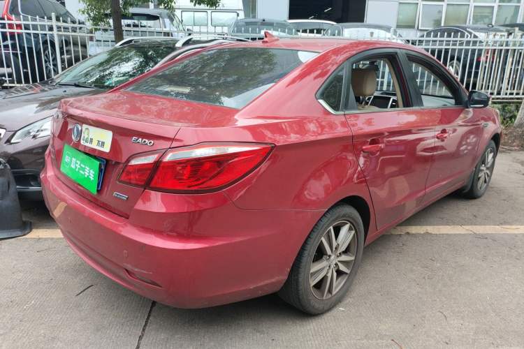 Used CHANGAN Eado 2015 1.6L Manual Luxury Model China V Standard Rear Right 45 Deg
