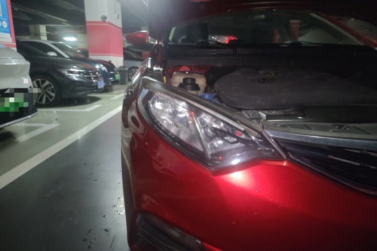 Used CHANGAN Eado 2015 1.6L Automatic Junku Model China IV Standard Right Front Headlight
