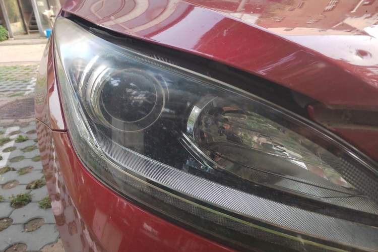 Used CHANGAN Eado 2015 1.6L Manual Elite Model China IV Standard Right Front Headlight