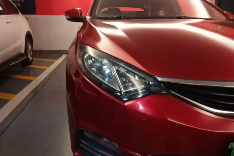 Used CHANGAN Eado 2015 1.6L Manual Junku Model China IV Standard Right Front Headlight