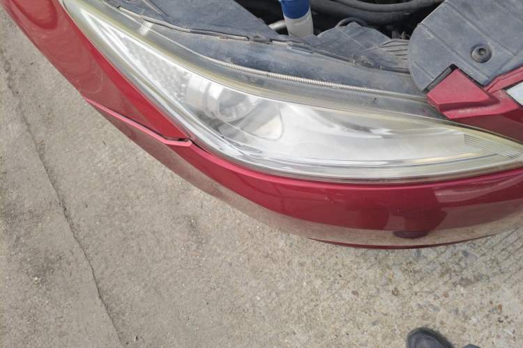 Used CHANGAN Eado 2015 1.6L Manual Luxury Model China IV Standard Right Front Headlight