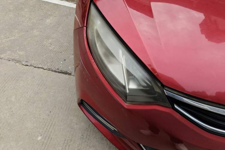 Used CHANGAN Eado 2015 1.6L Manual Junku Model China IV Standard Right Front Headlight
