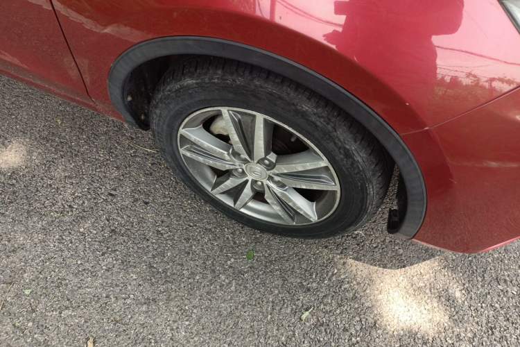 Used CHANGAN Eado 2015 1.6L Manual Junku Model China V Standard Right Front Wheel Hub