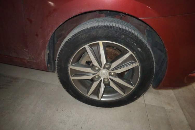Used CHANGAN Eado 2015 1.6L Manual Shangkue Model China IV Right Front Wheel Hub
