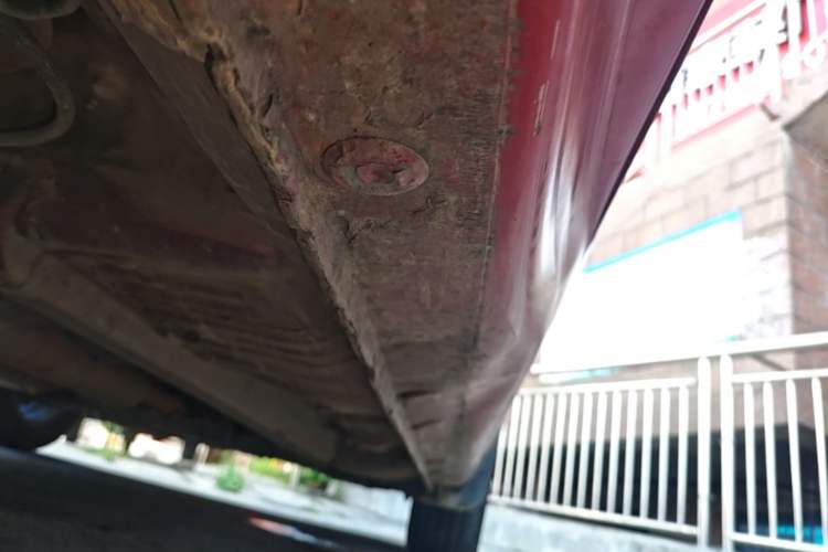 Used CHANGAN Eado 2015 1.6L Manual Junku Model China V Standard Right Side Sill