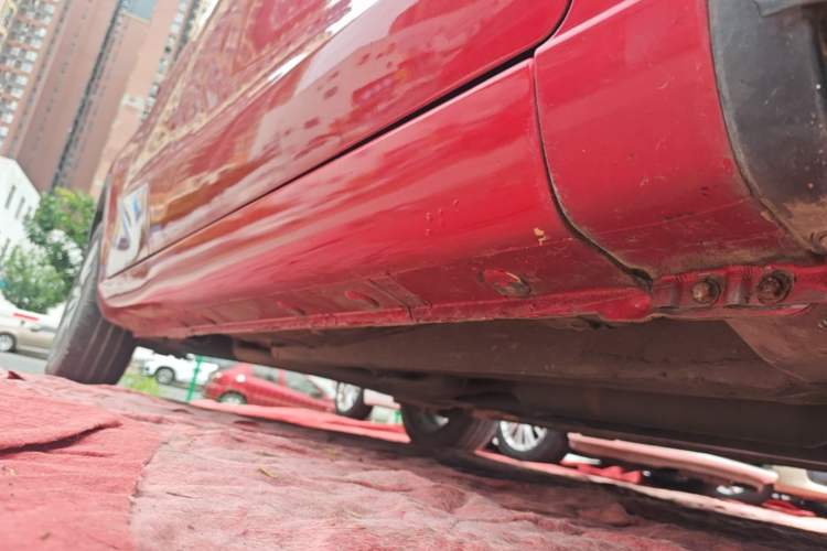 Used CHANGAN Eado 2015 1.6L Manual Junku Model China V Standard Right Side Sill