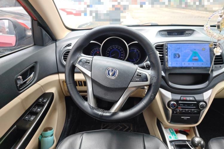 Used CHANGAN Eado 2015 1.6L Manual Luxury Model China V Standard Steering Wheel