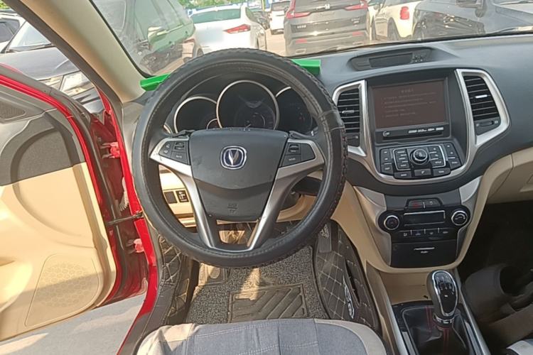 Used CHANGAN Eado 2015 1.6L Manual Luxury Model China V Standard Steering Wheel