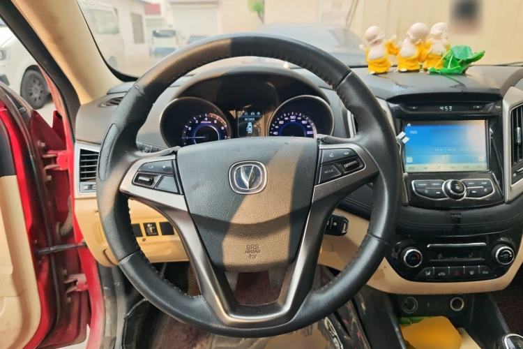 Used CHANGAN Eado 2015 1.6L Manual Luxury Model China IV Standard Steering Wheel