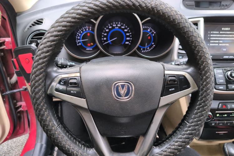 Used CHANGAN Eado 2015 1.6L Automatic Luxury Model Steering Wheel