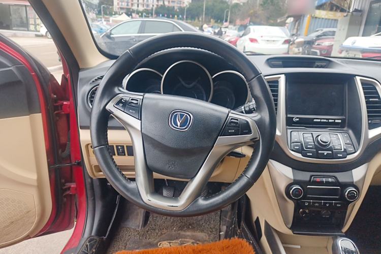 Used CHANGAN Eado 2015 1.6L Manual Luxury Model China V Standard Steering Wheel