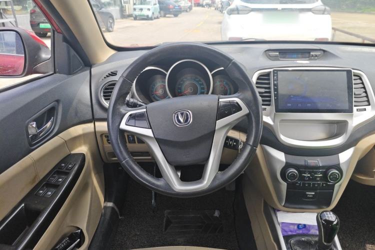 Used CHANGAN Eado 2015 1.6L Manual Luxury Model China IV Standard Steering Wheel