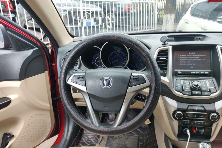 Used CHANGAN Eado 2015 1.6L Manual Luxury Model China V Standard Steering Wheel