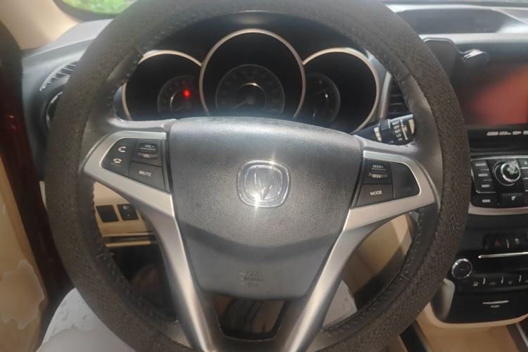 Used CHANGAN Eado 2015 1.6L Manual Flagship Model Steering Wheel