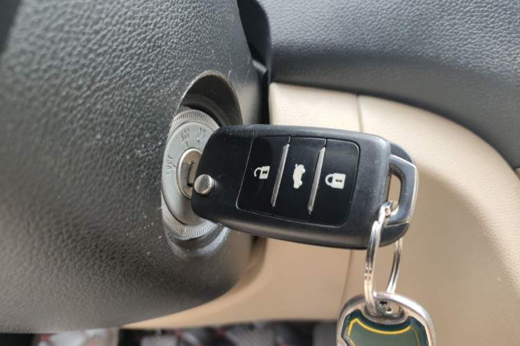 Used CHANGAN Eado 2015 1.6L Manual Luxury Model China V Standard Vehicle Key
