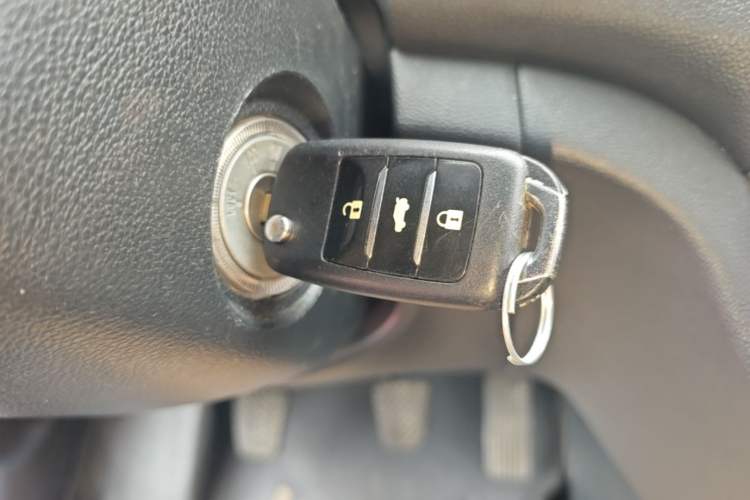 Used CHANGAN Eado 2015 1.6L Manual Junku Model China V Standard Vehicle Key