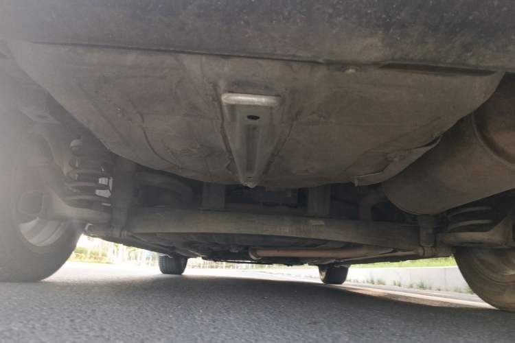 Used CHANGAN Eado 2015 1.6L Manual Flagship Model Chassis Rear