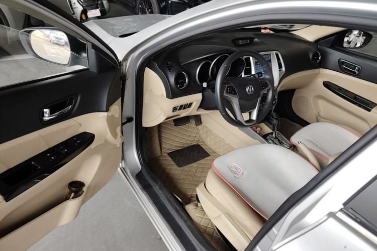 Used CHANGAN Eado 2015 1.6L Automatic Luxury Model Driver Seat