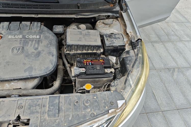 Used CHANGAN Eado 2015 1.6L Manual Flagship Model Engine Bay Left