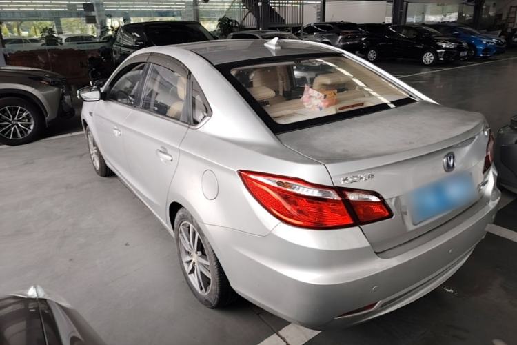 Used CHANGAN Eado 2015 1.6L Automatic Luxury Model Exterior 2