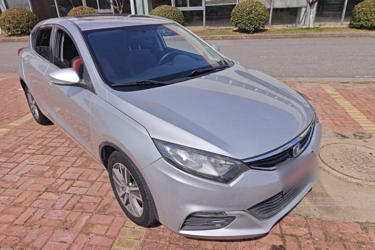 Used CHANGAN Eado 2015 1.6L Manual Junku Model China IV Standard Front Right 45 Deg
