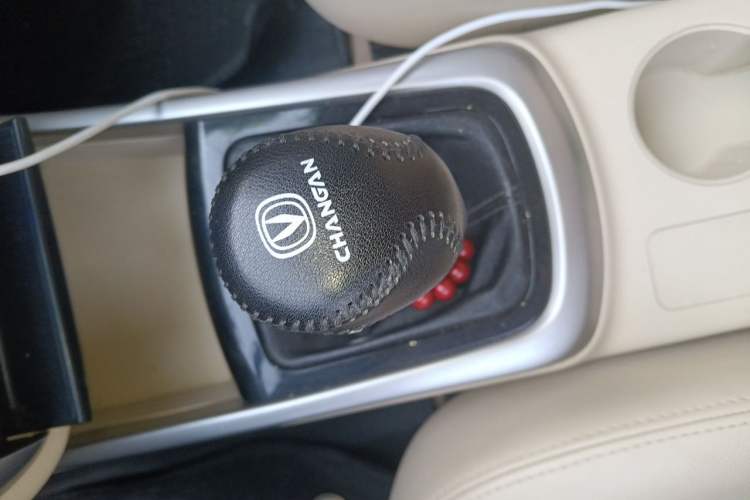 Used CHANGAN Eado 2015 1.6L Manual Flagship Model Gear Lever