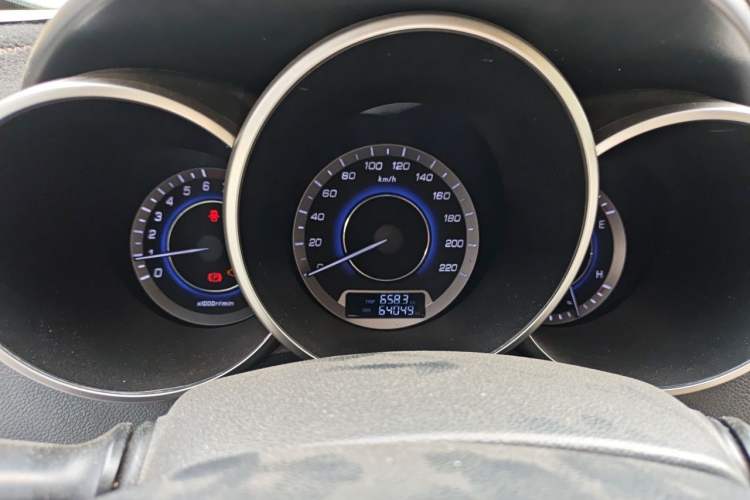 Used CHANGAN Eado 2015 1.6L Manual Flagship Model Instrument Cluster