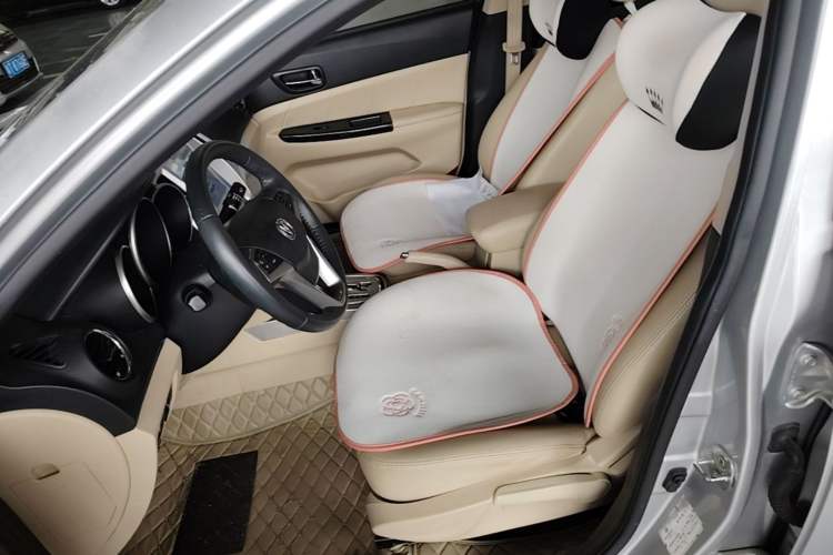 Used CHANGAN Eado 2015 1.6L Automatic Luxury Model Left Front Seat