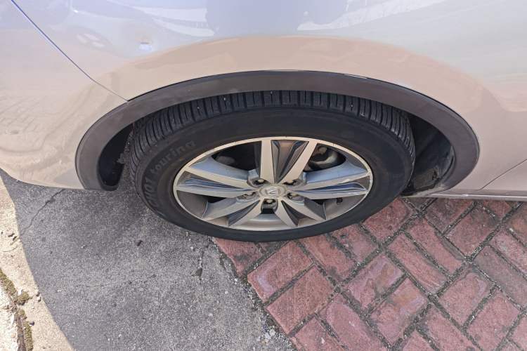 Used CHANGAN Eado 2015 1.6L Manual Junku Model China IV Standard Left Front Wheel Hub
