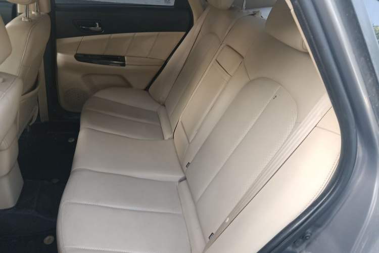Used CHANGAN Eado 2015 1.6L Manual Flagship Model Left Rear Seat