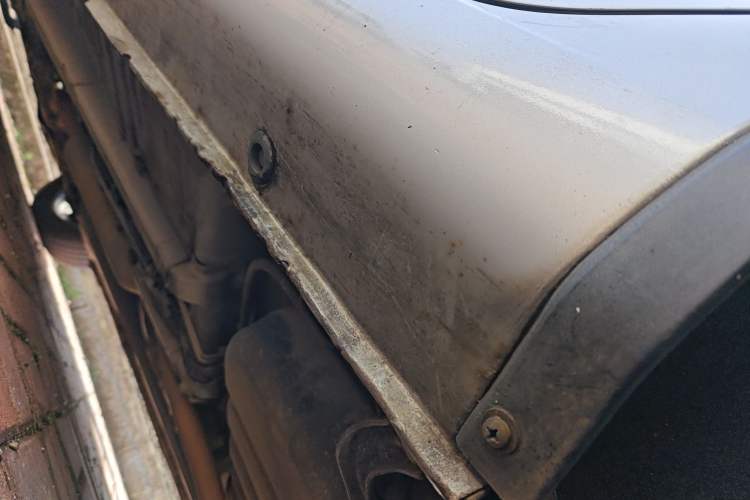Used CHANGAN Eado 2015 1.6L Manual Junku Model China IV Standard Left Side Sill