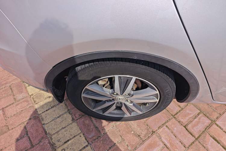 Used CHANGAN Eado 2015 1.6L Manual Junku Model China IV Standard Right Rear Wheel Hub