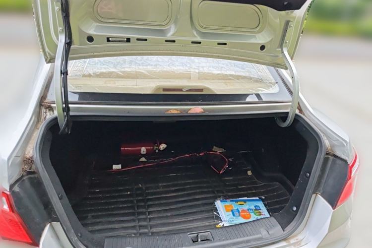 Used CHANGAN Eado 2015 1.6L Manual Flagship Model Trunk